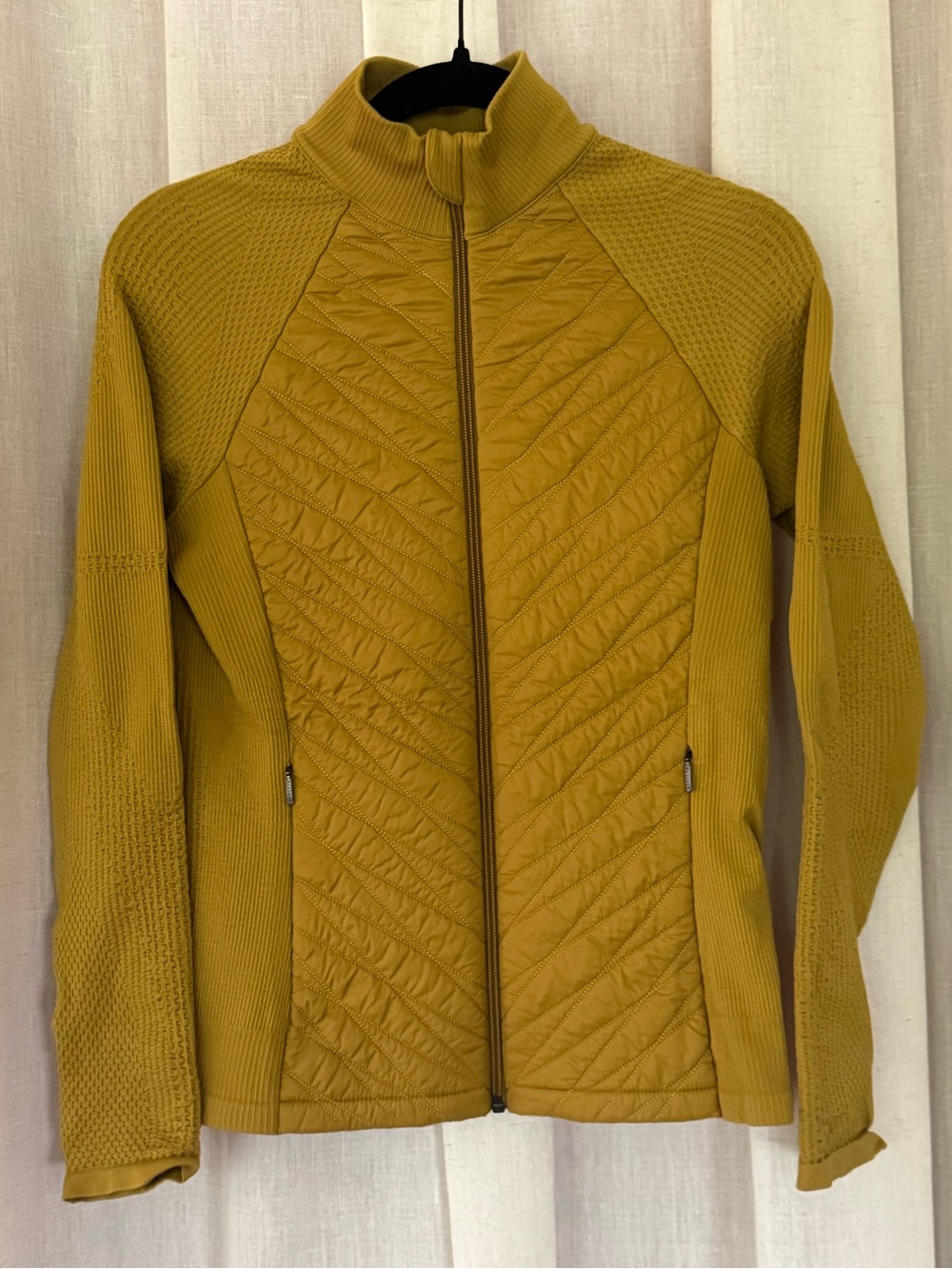 Athleta Jacket Flurry Force Insulated PrimaLoft Quilted Full Zip Medium